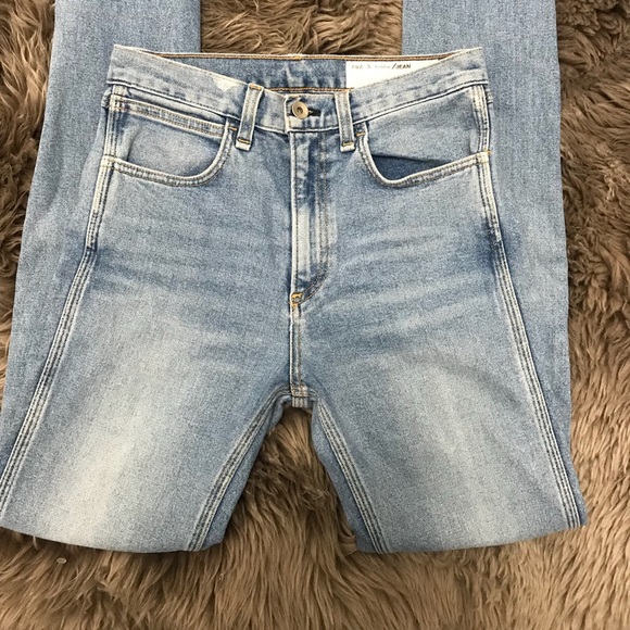 Sold - Picture 4 of 7